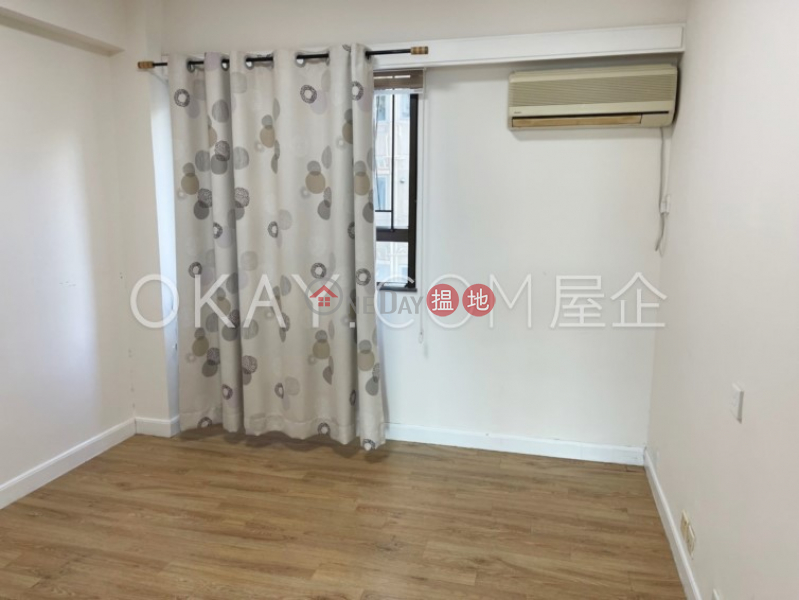 HK$ 50,000/ month, Swiss Towers, Wan Chai District, Elegant 3 bedroom with parking | Rental