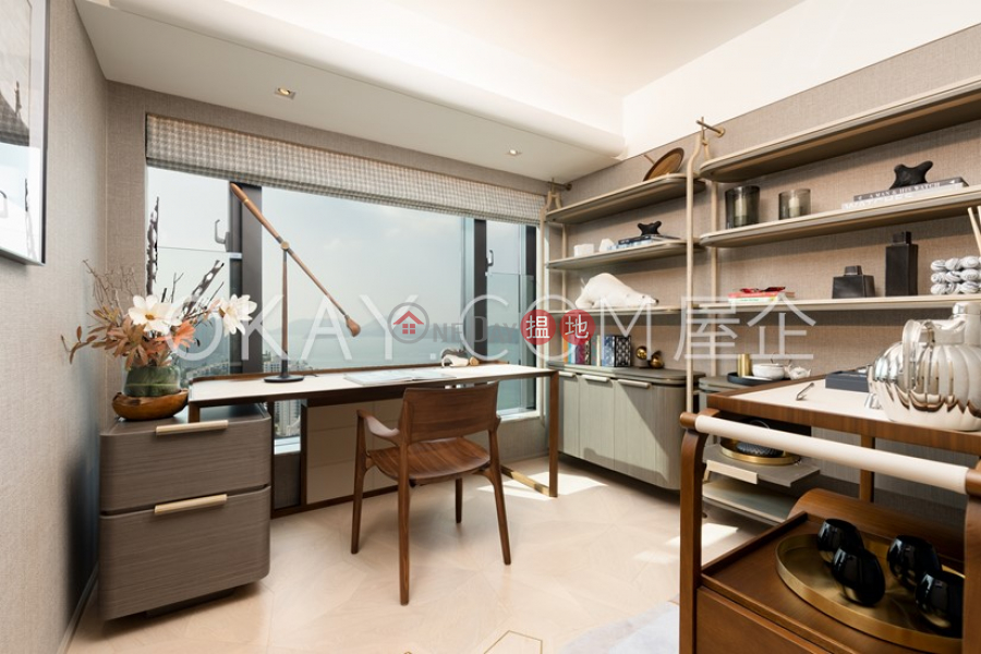 Gorgeous 2 bedroom with sea views & balcony | For Sale | Victoria Garden Block 1 域多利花園1座 Sales Listings