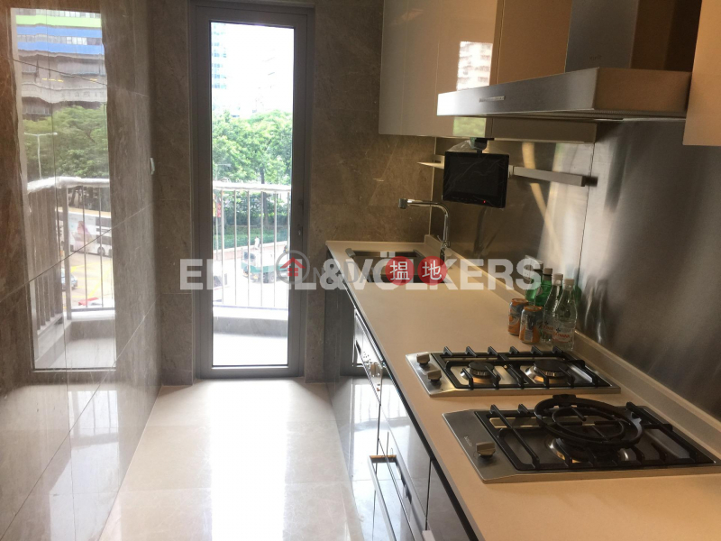 3 Bedroom Family Flat for Sale in Jordan, The Austin Tower 2 The Austin 2座 Sales Listings | Yau Tsim Mong (EVHK86470)