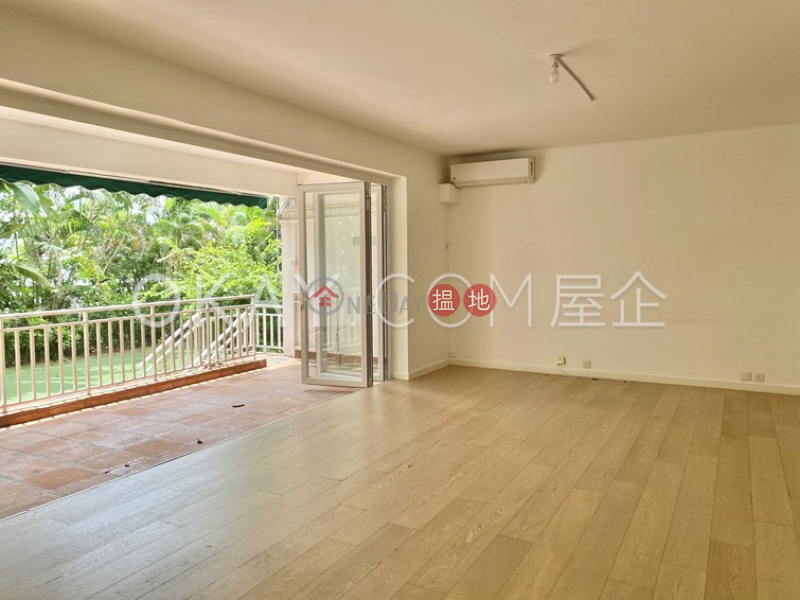 HK$ 120,000/ month Villa Martini Block 1, Southern District | Gorgeous 4 bedroom with balcony & parking | Rental