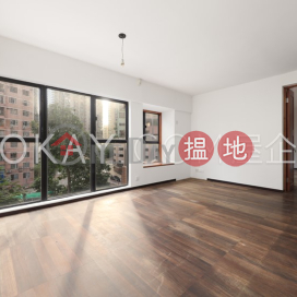 Nicely kept 1 bedroom with sea views | For Sale