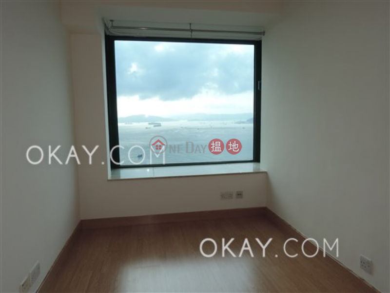 HK$ 32,000/ month Manhattan Heights Western District Luxurious 2 bedroom on high floor with sea views | Rental