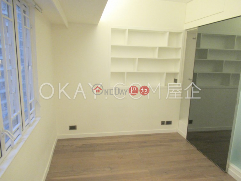 Elegant 2 bedroom in Mid-levels West | For Sale | Ka Fu Building 嘉富大廈 Sales Listings