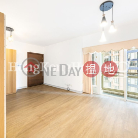 3 Bedroom Family Unit for Rent at Centrestage | Centrestage 聚賢居 _0