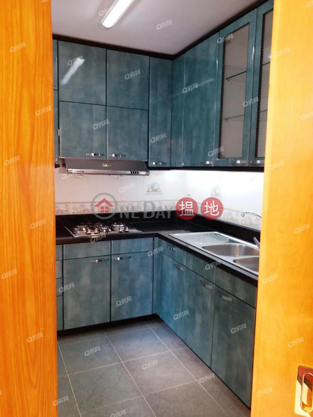 Property Search Hong Kong | OneDay | Residential Rental Listings South Horizons Phase 2, Yee Moon Court Block 12 | 3 bedroom High Floor Flat for Rent