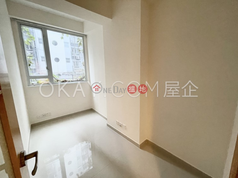 HK$ 7M, 4 Shing Ping Street Wan Chai District Practical 2 bedroom with terrace | For Sale