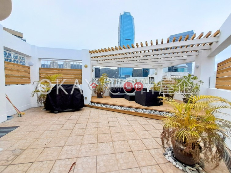 3房2廁,實用率高,極高層,露台太古城海景花園銀柏閣 (38座)出售單位|太古城海景花園銀柏閣 (38座)((T-38) Juniper Mansion Harbour View Gardens (West) Taikoo Shing)出售樓盤 (OKAY-S171998)