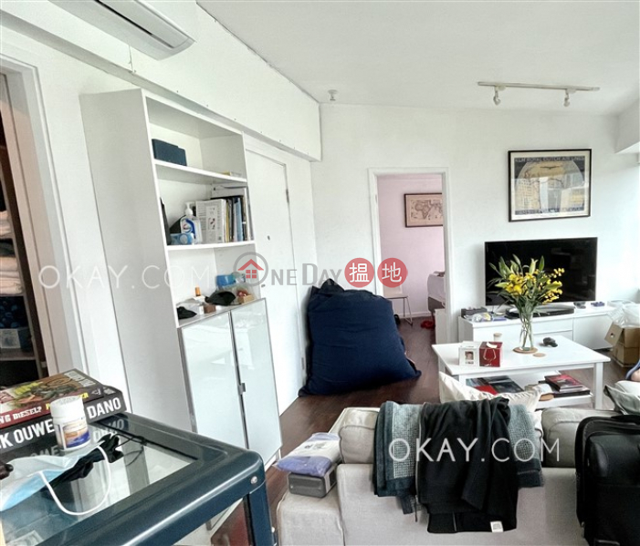 Property Search Hong Kong | OneDay | Residential, Rental Listings | Elegant 1 bedroom with racecourse views | Rental