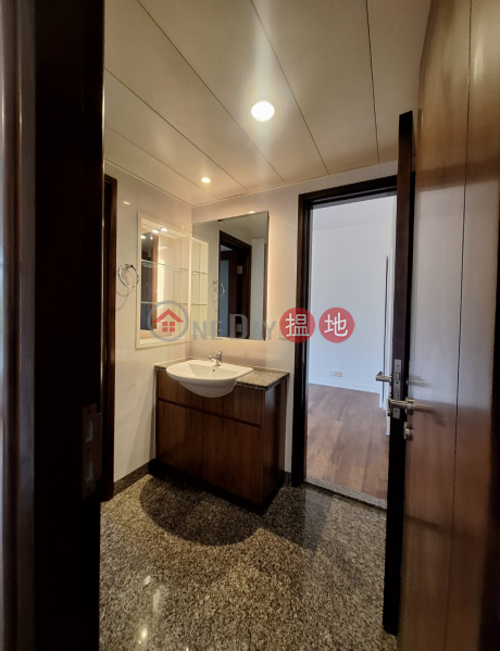 GRAND GARDEN 4 BED 3 BATH 1 CP | 61 South Bay Road | Southern District | Hong Kong Rental HK$ 110,000/ month