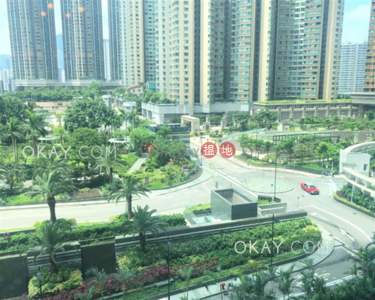 Property Search Hong Kong | OneDay | Residential | Sales Listings, Stylish 2 bedroom in Kowloon Station | For Sale