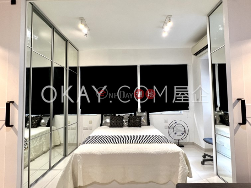 HK$ 28,800/ month 185 Wing Lok Street Western District, Popular 1 bedroom on high floor with rooftop | Rental