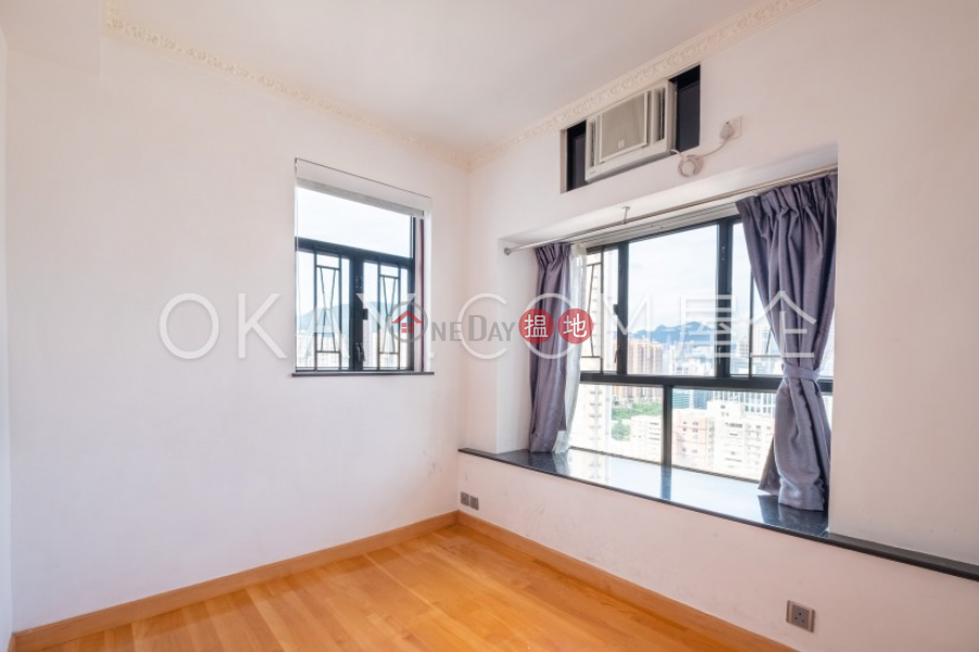 Tasteful 2 bedroom on high floor with sea views | For Sale | Illumination Terrace 光明臺 Sales Listings