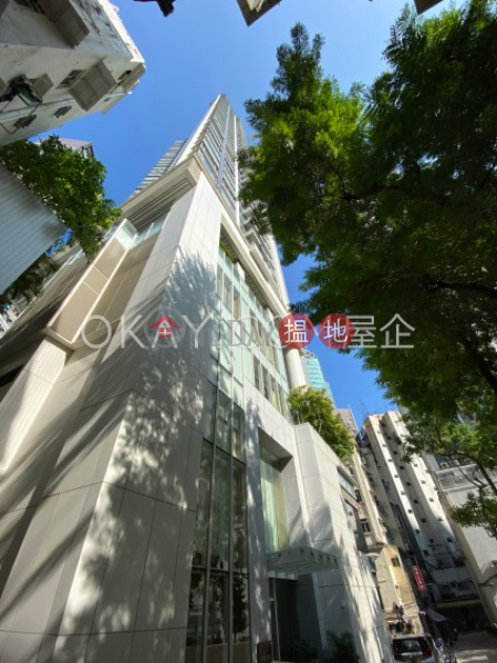HK$ 13.5M, SOHO 189, Western District, Tasteful 2 bedroom on high floor with balcony | For Sale