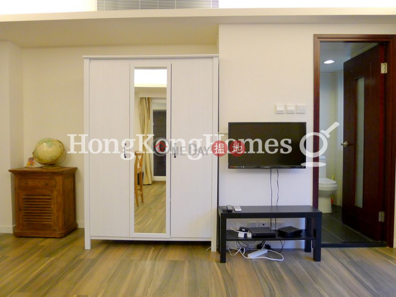 Studio Unit for Rent at 77-81 Hollywood Road | 77-81 Hollywood Road | Central District Hong Kong Rental, HK$ 20,000/ month