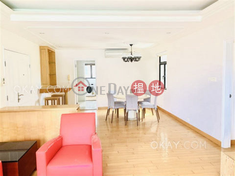 Lovely 3 bedroom on high floor with balcony & parking | Rental | Winfield Building Block C 雲暉大廈C座 _0