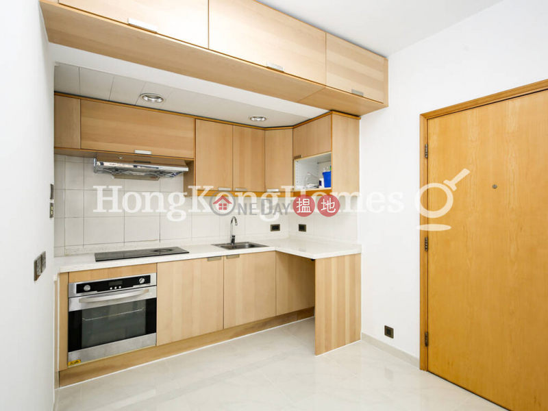Property Search Hong Kong | OneDay | Residential Rental Listings 3 Bedroom Family Unit for Rent at Newman House