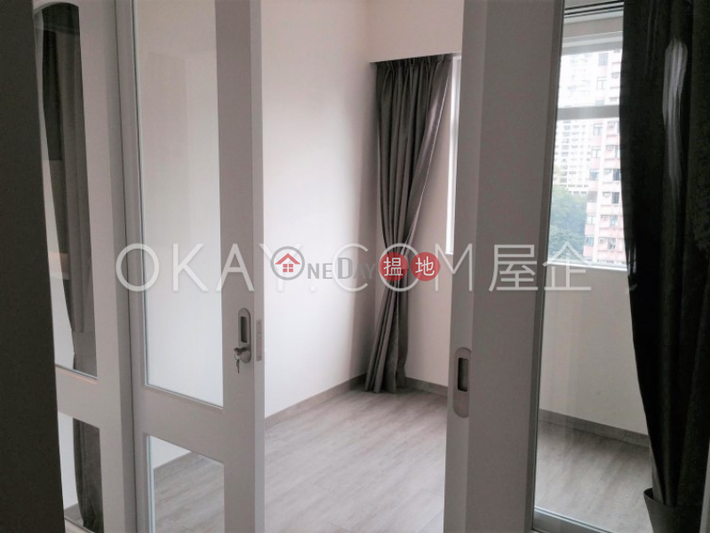 Practical 2 bedroom on high floor | For Sale | United Building 民眾大廈 Sales Listings