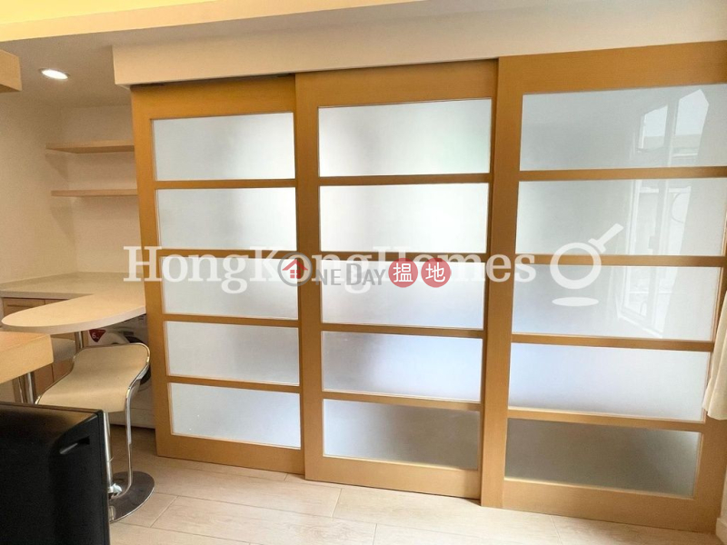 HK$ 17,800/ month | Kee On Building | Central District | 1 Bed Unit for Rent at Kee On Building