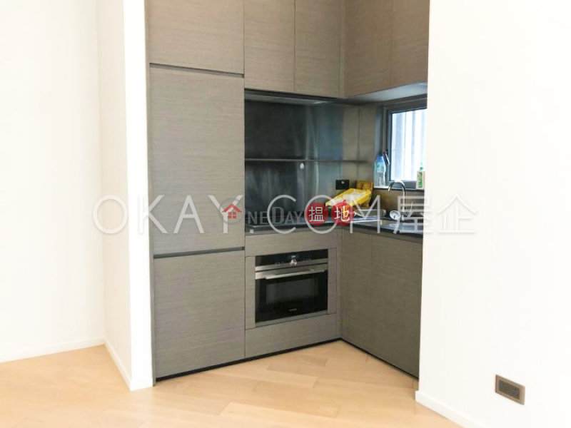 HK$ 27,000/ month | Artisan House | Western District, Tasteful 2 bedroom with balcony | Rental
