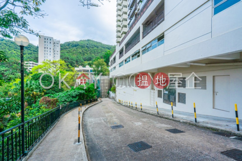 Luxurious 3 bed on high floor with rooftop & parking | For Sale | Y. Y. Mansions block A-D 裕仁大廈A-D座 _0
