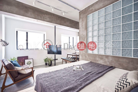 1房1廁展鴻大廈出售單位, 展鴻大廈 Chin Hung Building | 灣仔區 (OKAY-S367671)_0