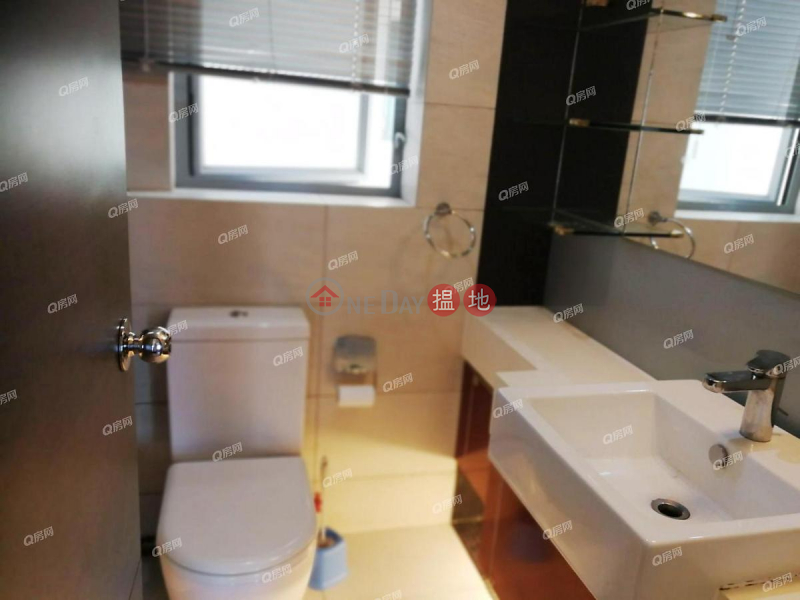 Property Search Hong Kong | OneDay | Residential, Rental Listings Tower 5 Grand Promenade | 2 bedroom High Floor Flat for Rent