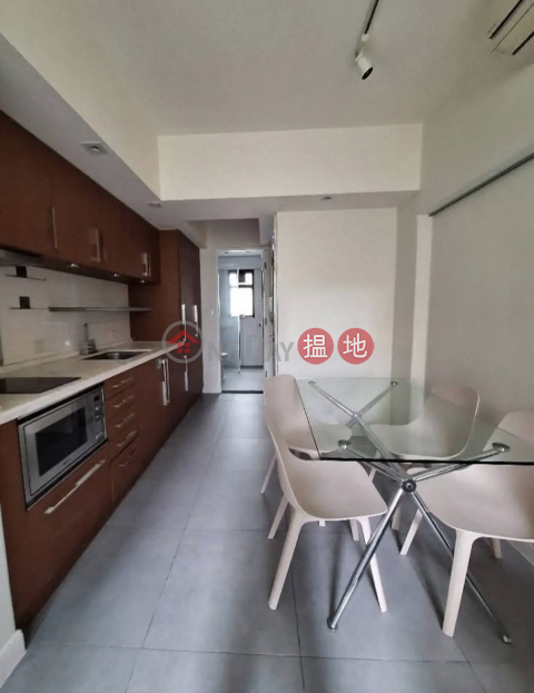 7 SUN STREET 1 BEDRIOM FURNISHED, New Sun House 日新樓 | Wan Chai District (AMKPR-2934085152)_0