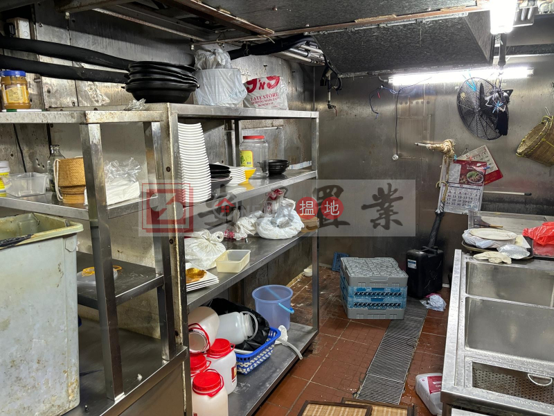 安居工商 何生 食堂牌 免頂手 15-17 Shing Yip Street | Kwun Tong District | Hong Kong | Rental HK$ 70,000/ month