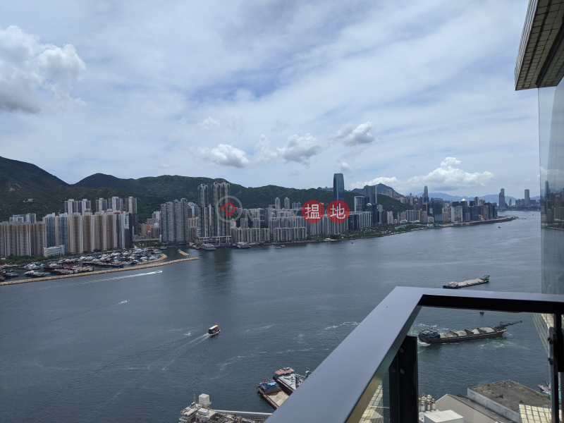 3 side windows facing South West North; Victoria Harbour + LeiYueMun strait view Super High Floor 8 Shung Shun Street | Kwun Tong District Hong Kong Rental HK$ 21,000/ month