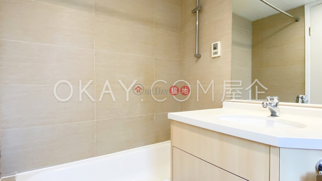 HK$ 37,500/ month | Pacific Palisades Eastern District, Tasteful 3 bedroom with balcony | Rental