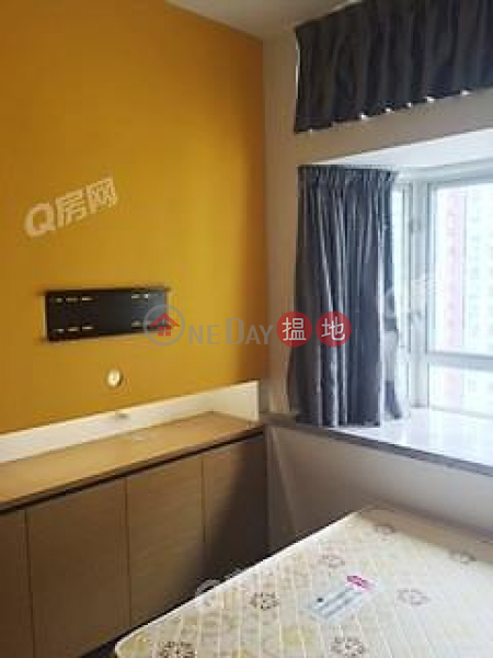 Property Search Hong Kong | OneDay | Residential | Rental Listings, South Horizons Phase 2, Yee Moon Court Block 12 | 3 bedroom High Floor Flat for Rent