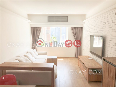 Stylish 2 bedroom in Mid-levels West | Rental | Robinson Heights 樂信臺 _0