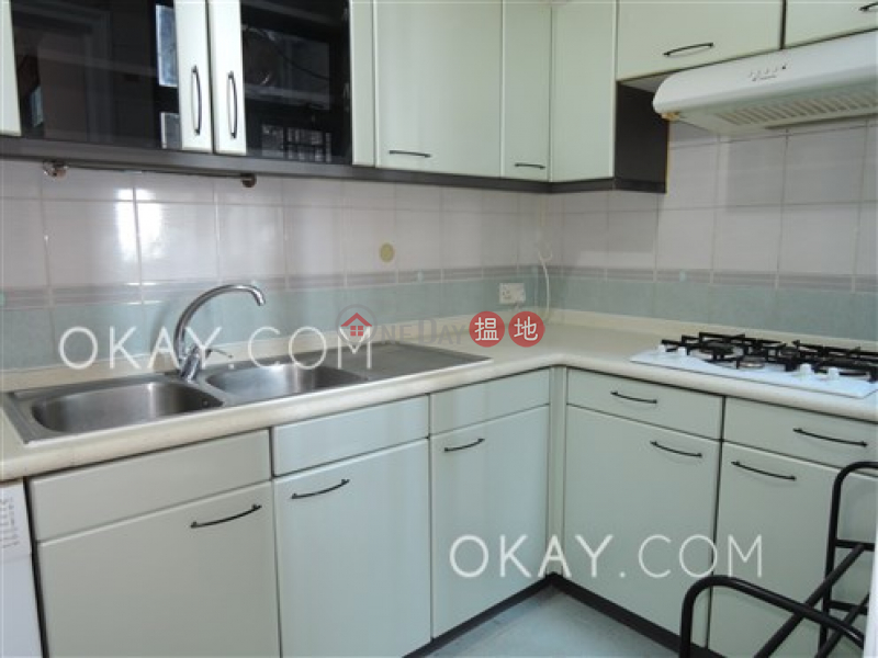 Rare 3 bedroom on high floor with sea views | For Sale | Goldwin Heights 高雲臺 Sales Listings