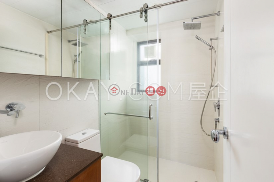 HK$ 40,000/ month, Winsome Park, Western District, Nicely kept 2 bedroom on high floor with parking | Rental