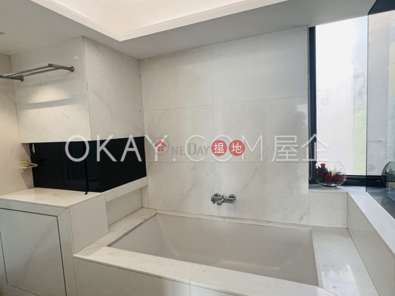 Lovely 4 bedroom on high floor with sea views & rooftop | Rental 550-555 Victoria Road | Western District | Hong Kong, Rental HK$ 83,000/ month