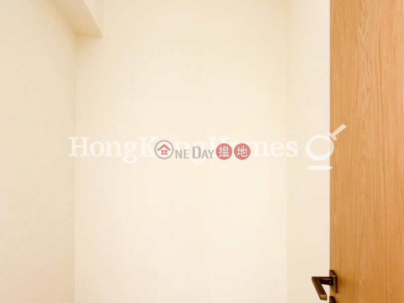 1 Bed Unit for Rent at St. Joan Court | 74-76 MacDonnell Road | Central District, Hong Kong Rental HK$ 42,000/ month