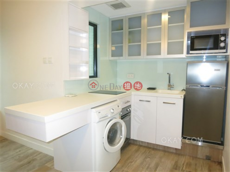 Charming 1 bedroom on high floor with harbour views | Rental 8 U Lam Terrace | Central District, Hong Kong, Rental HK$ 27,000/ month