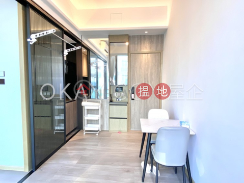 Charming 1 bedroom on high floor with balcony | For Sale | Two Artlane 藝里坊2號 _0