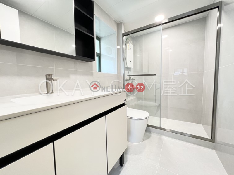 Elegant 3 bedroom in Wan Chai | Rental, Monmouth Place 萬信臺 Rental Listings | Wan Chai District (OKAY-R40854)