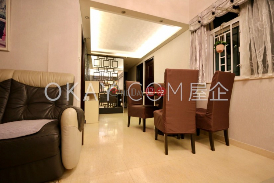 Elegant 3 bedroom with parking | For Sale, 19 Man Fuk Road | Kowloon City, Hong Kong Sales, HK$ 9.5M