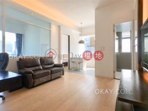 Nicely kept 2 bedroom on high floor with balcony | Rental | J Residence 嘉薈軒 _0