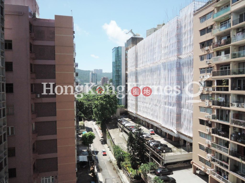 Property Search Hong Kong | OneDay | Residential | Rental Listings 3 Bedroom Family Unit for Rent at Silver Fair Mansion