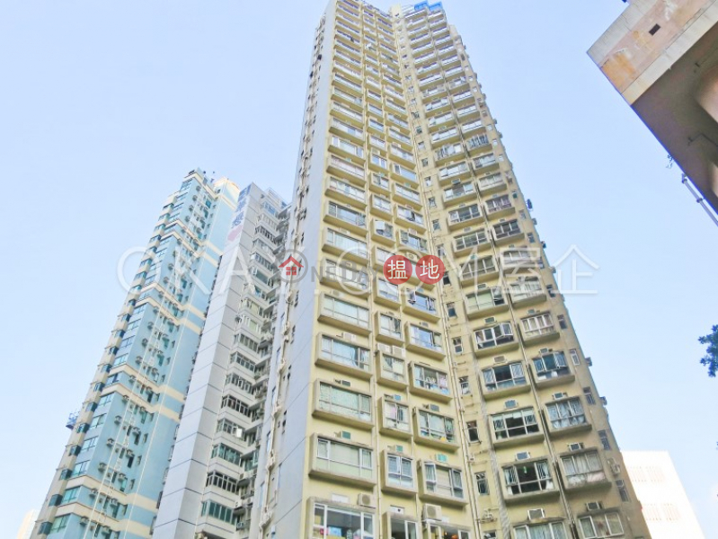 Property Search Hong Kong | OneDay | Residential Rental Listings, Elegant penthouse with rooftop & parking | Rental