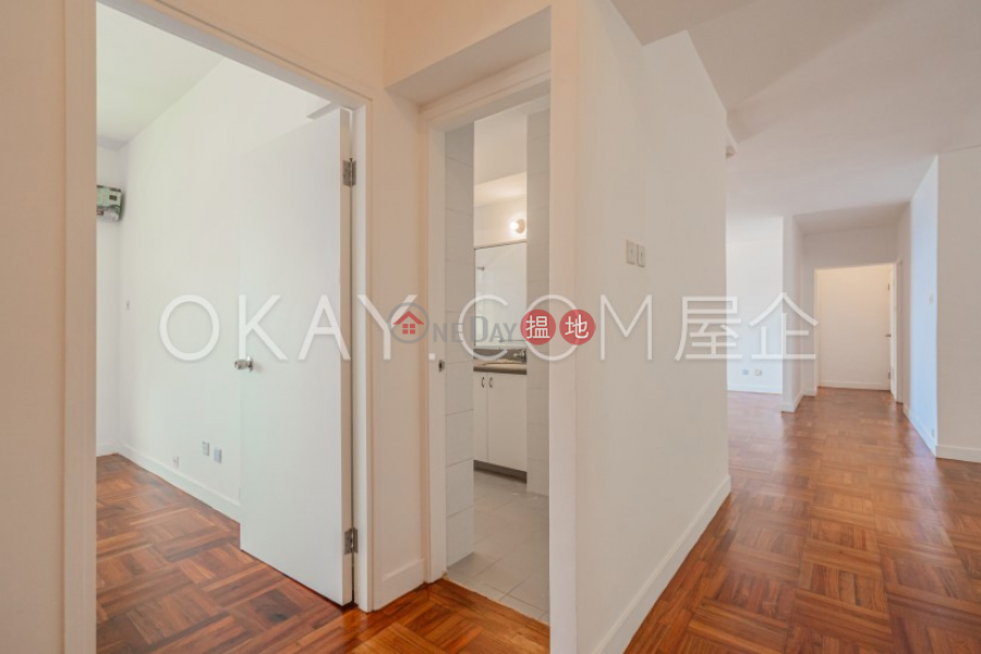 HK$ 80,000/ month Repulse Bay Apartments Southern District | Efficient 3 bedroom with balcony | Rental