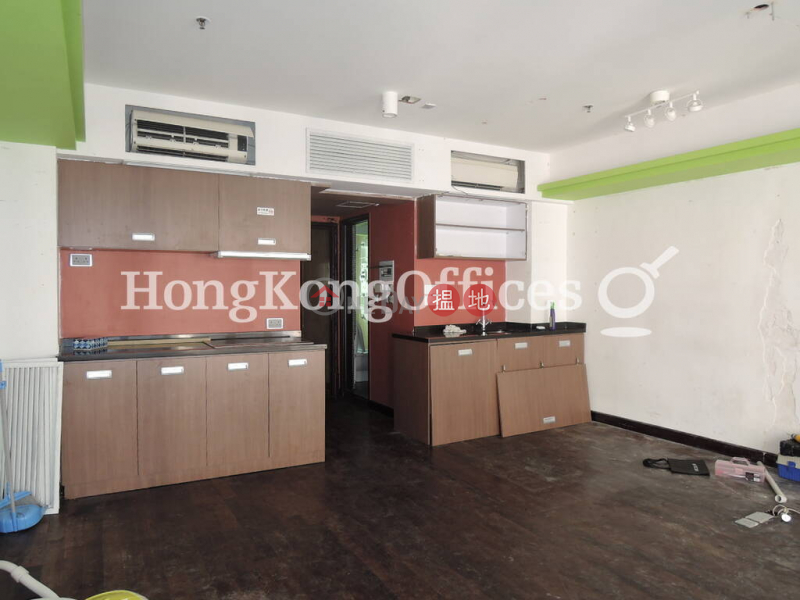 HK$ 19,003/ month Henfa Commercial Building, Wan Chai District, Office Unit for Rent at Henfa Commercial Building