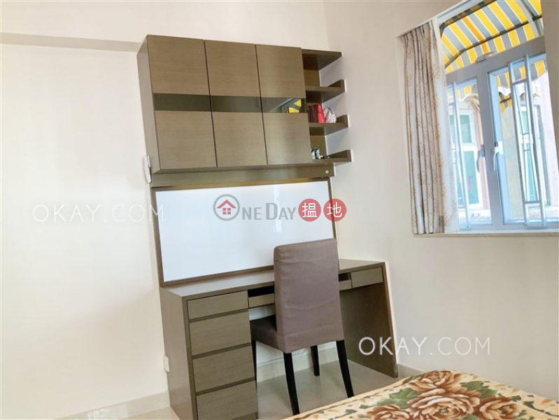 Tasteful 3 bedroom on high floor with balcony | Rental | Hyde Park Mansion 海德大廈 Rental Listings