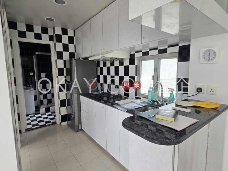 HK$ 32,000/ month, Block B KingsField Tower | Western District Charming penthouse with sea views, rooftop & terrace | Rental