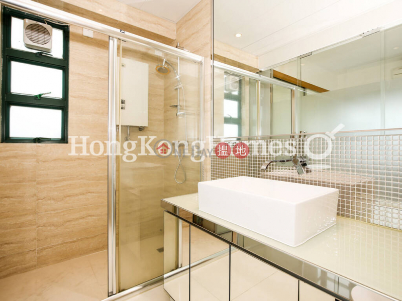 3 Bedroom Family Unit for Rent at Caroline Garden | Caroline Garden 加路連花園 Rental Listings