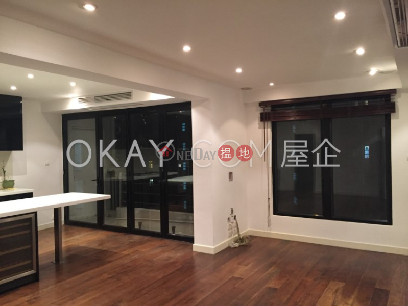 Popular 1 bedroom with balcony | Rental, Nikken Heights 日景閣 Rental Listings | Western District (OKAY-R46287)