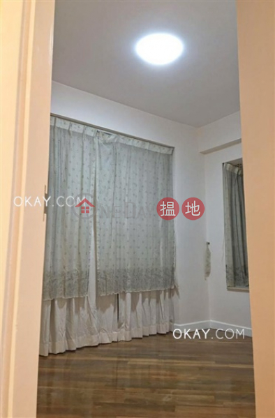 HK$ 25,000/ month | Conduit Tower, Western District, Practical 2 bedroom in Mid-levels West | Rental